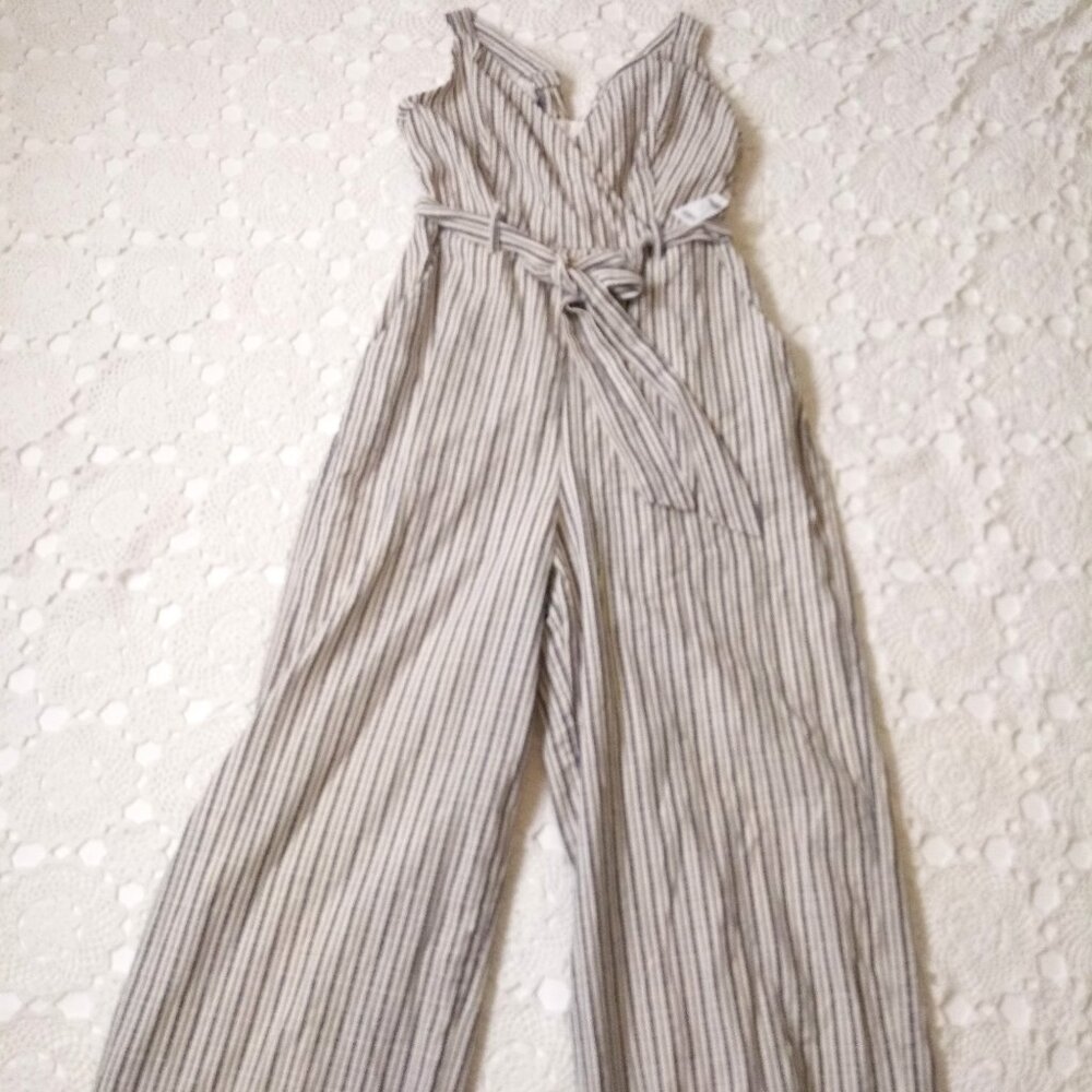 New Charlotte Russe Jumpsuit Wide Leg Blue Stripe Sleeveless V Neck Medium Women